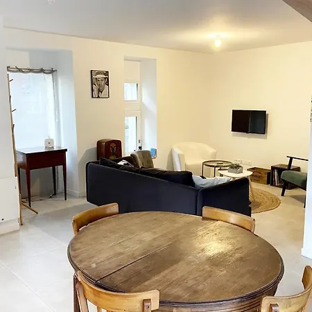 Dom wakacyjny Ty Bihan A 300m Bourg 500m