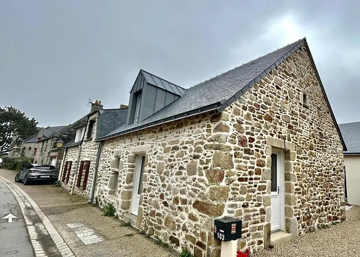 Ty Bihan A 300m Bourg 500m Holiday home *